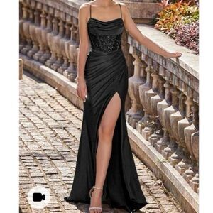 Corset Gown Sequin Bodice Mermaid‎ Train Slit Blk See measurements EUC 
💥SALE💥
